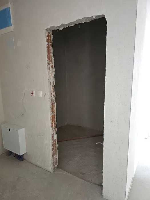 Продава се Тристаен апартамент в Пловдив, Тракия - 95 кв.м за 784 €/кв.м - Снимка #3