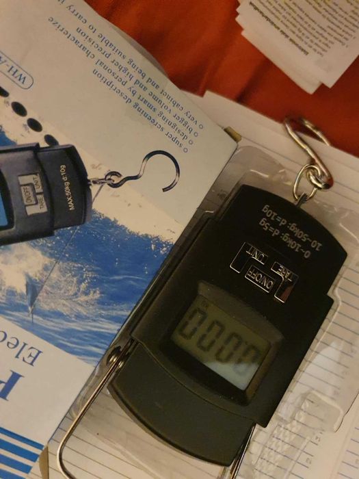 Cantar electronic portabil cu baterii