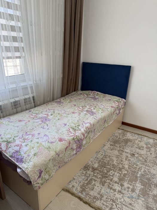 Кровать почти новый