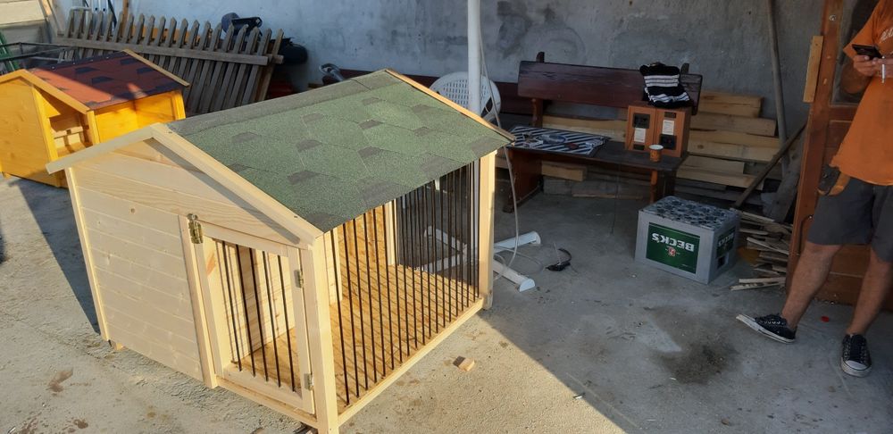 Изработка на всякакъв вид къщи за кучета