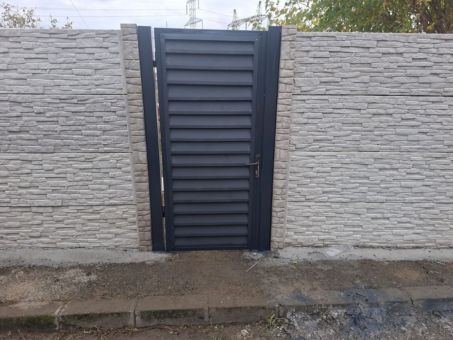 Gard tip jaluzea/tablă