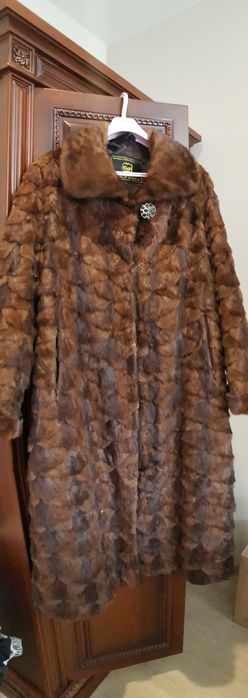 Продам шубу 52-54р-ра б/у