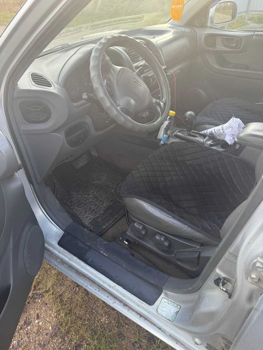Hyundai Santa Fe.