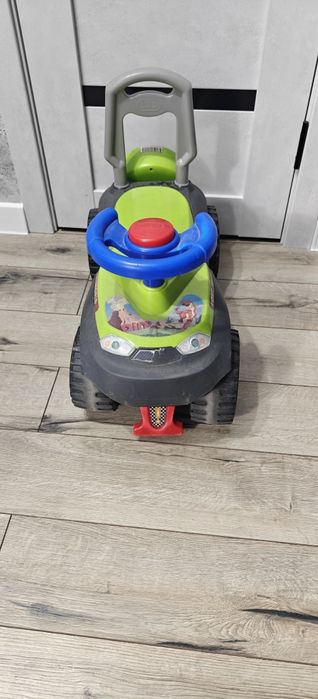 Продам толокар, пластик прочный