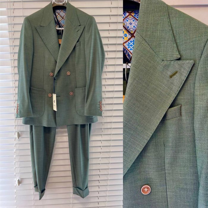 Costum Sartoria. Marimi dispinibile: 48/50/52/54/56