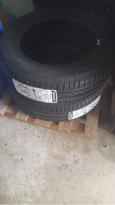 Vand 4 Anvelope 185/65/15 Continental Noi