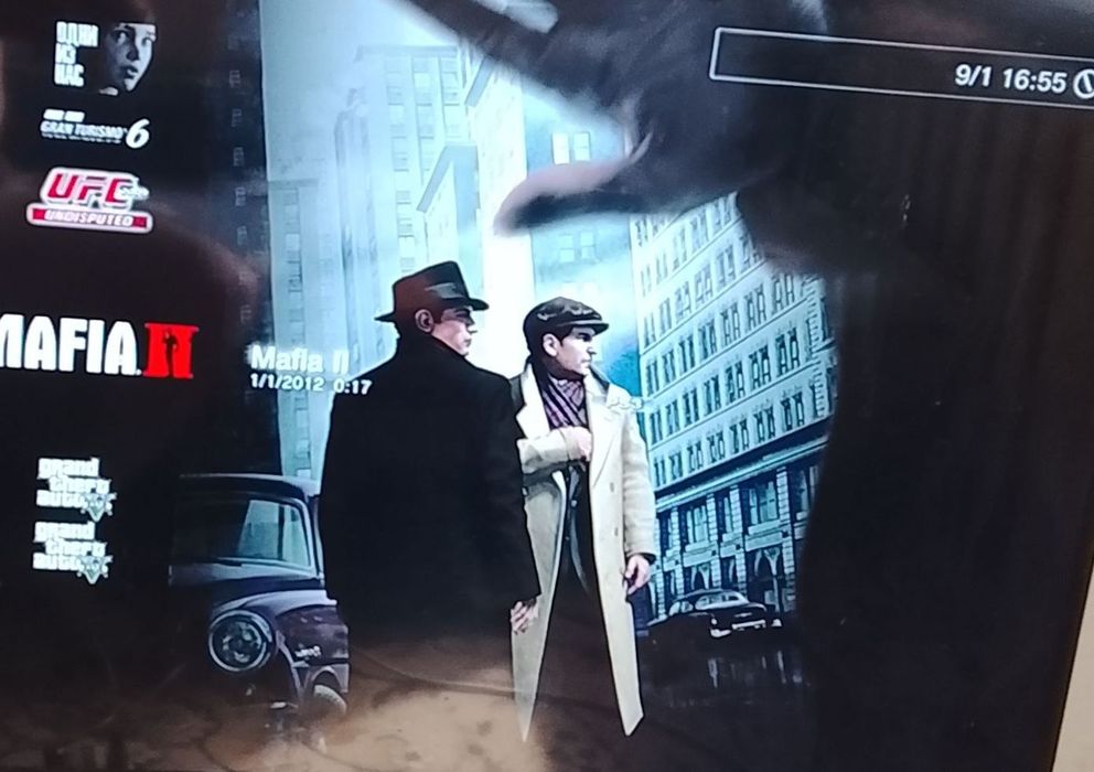 Playstation 3, 10 дисков в подарок