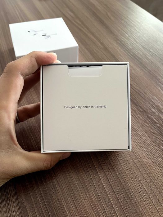AirPods Pro 2 (Lightning)