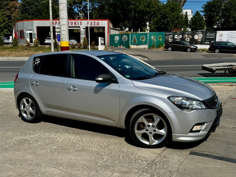 KIA Ceed 2012 — imagine 2