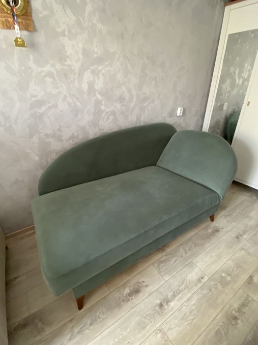 Продам диван односпальный