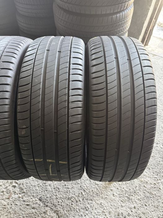 225/50/18 Vara , Set MICHELIN