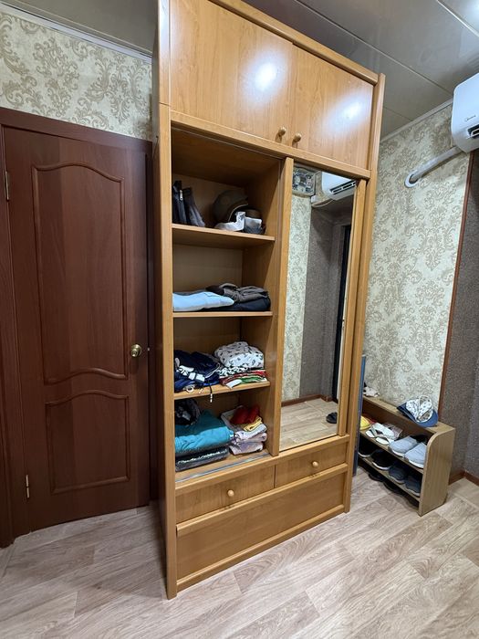 Шкаф для прихожей
