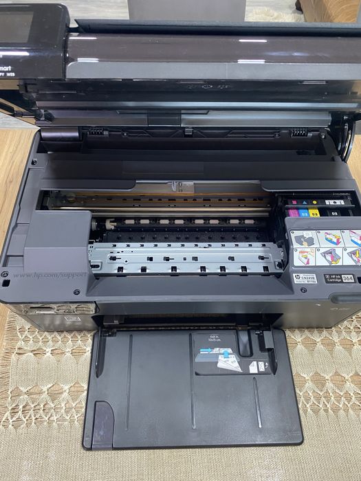 Принтеп, скенер и копир HP Photosmart B110a