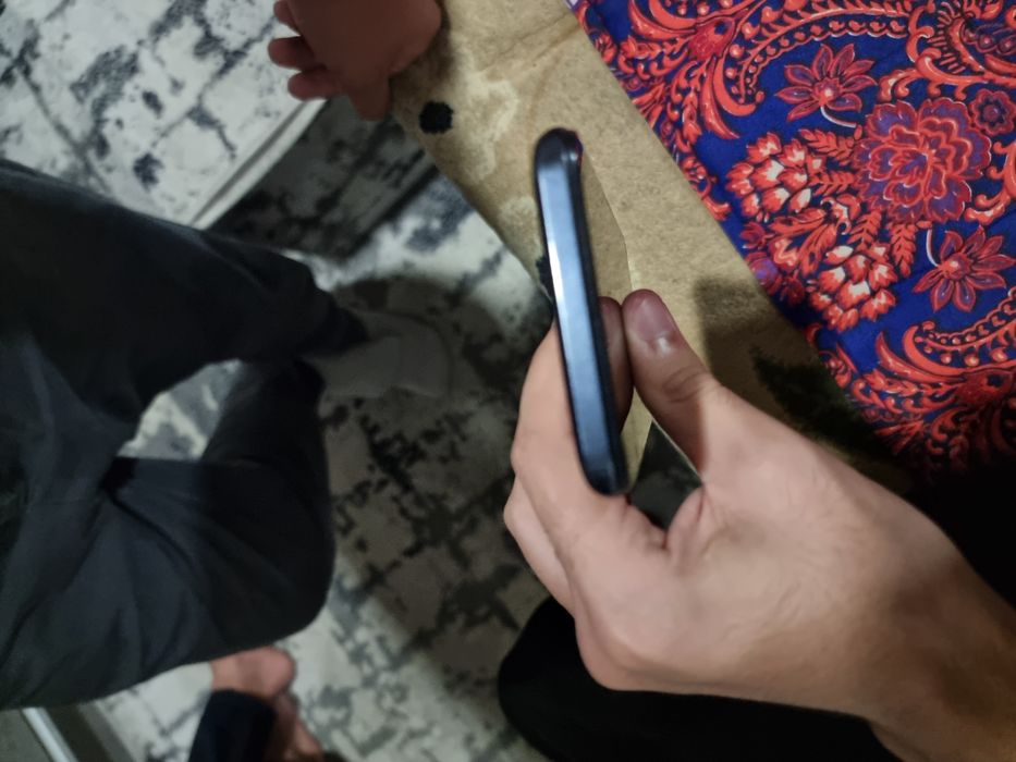 Infinix hot 10i sotiladi