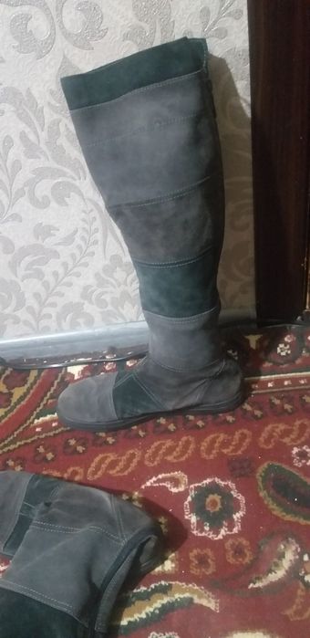 Сапожки замшевые 38 размер б/у привезенная обувь