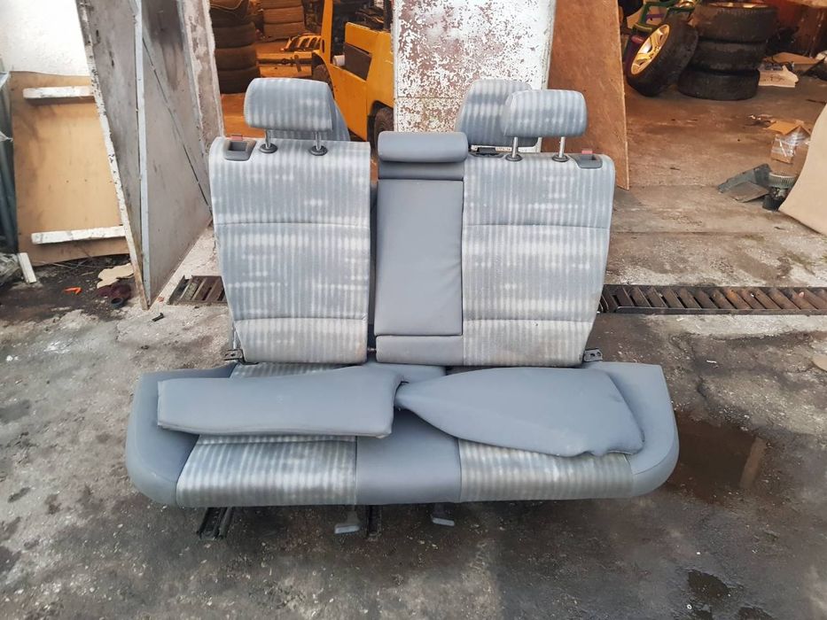 Салон за 1 серия е 87