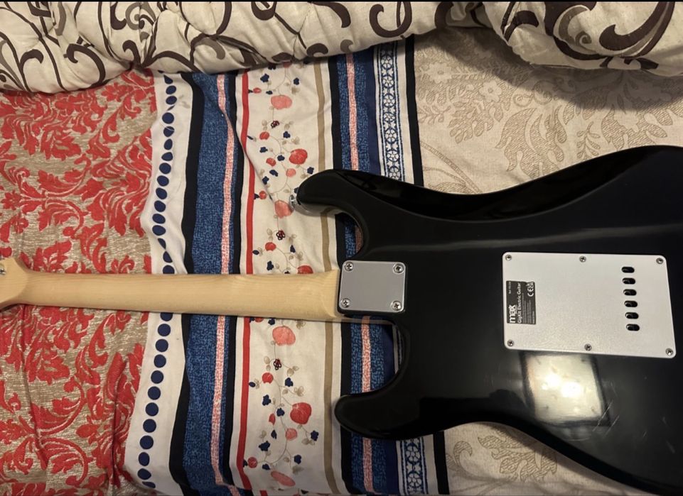 Chitara electrica max muzic