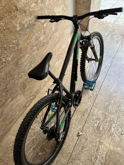 Продавам drag c1 като ново