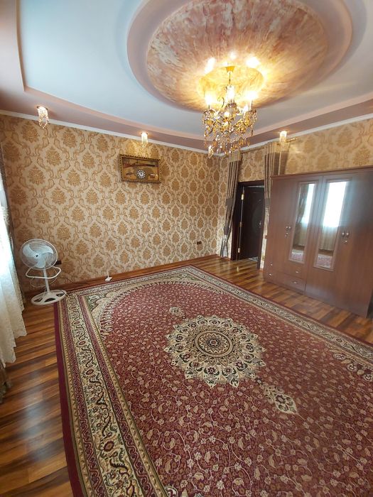 Новостройка сдается 2 х комнатная квартира на первом этаже