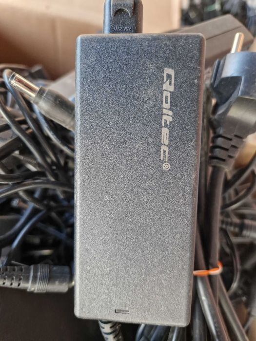 Incarcator Alimentator 12V  1A 2A 3A 5A 7A Incarcator Dell Hp 19.5V