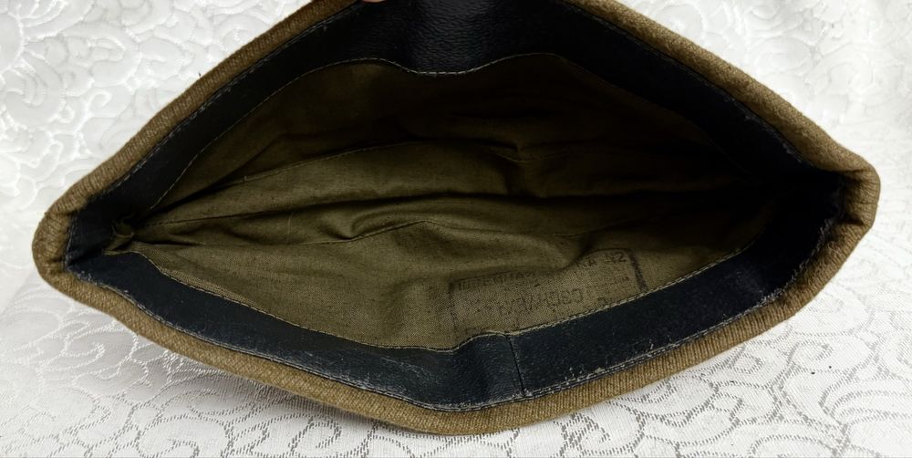 Военная пилотка, форма