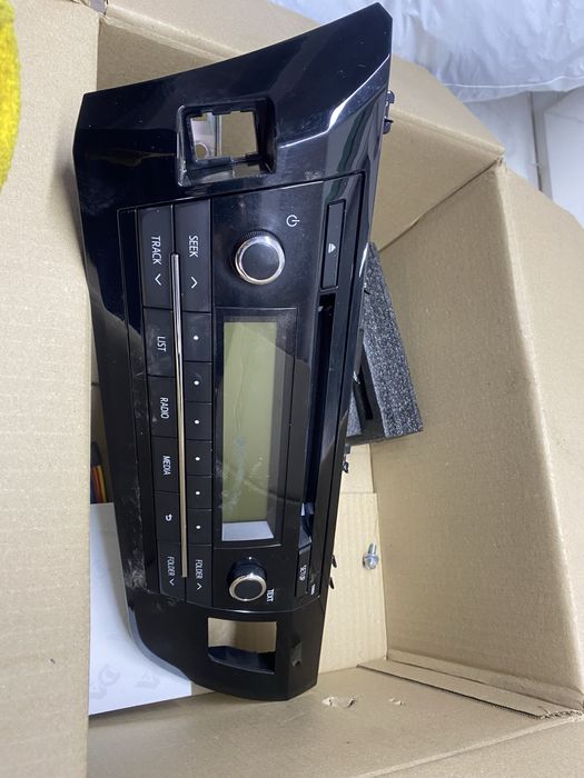 Toyota corolla штатный мафон