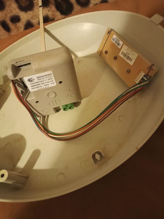 Продам аристон, терморегулятор, водонагреватель , тен,  для дома.