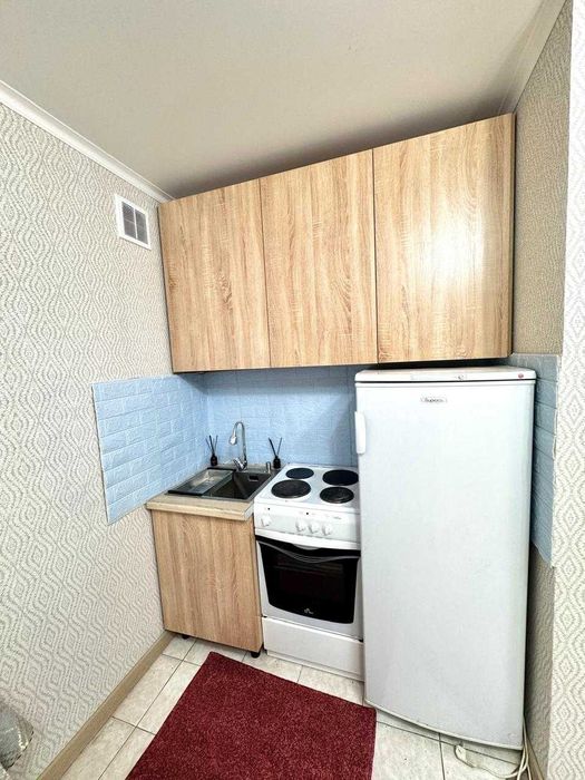 1- к р-он Встреча продам