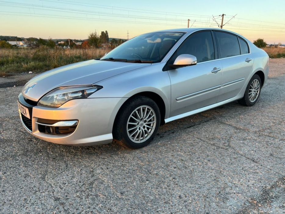 DEZMEMBREZ Piese Auto Renault Laguna 3 Dci Traffic Motor 2.0 Diesel Cod 150 CP euro 4 5 Cutie de Viteze Automata Manuala -2012 KIT INJECTIE Bara Fata completa Capota far portiera fata spate stanga dreapta oglinda bara spate portbagaj volan airbag cu comen