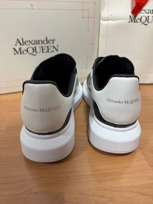 Обувки Alexander McQueen