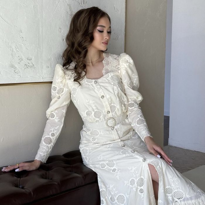 Шикарное платье 42 размера