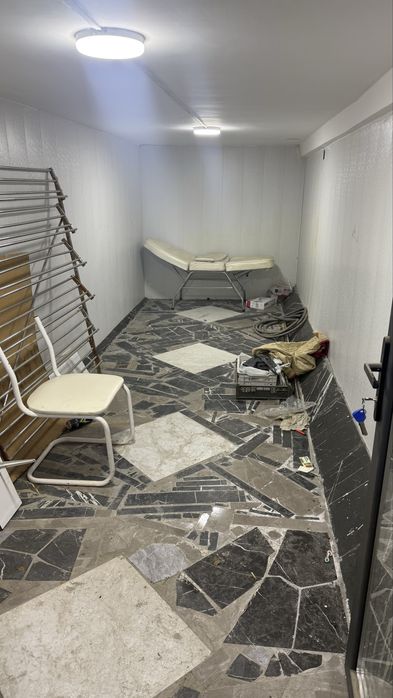 Арендага жой бор  Чинор метроси йонида подвал кисмида 12 кв офис ател