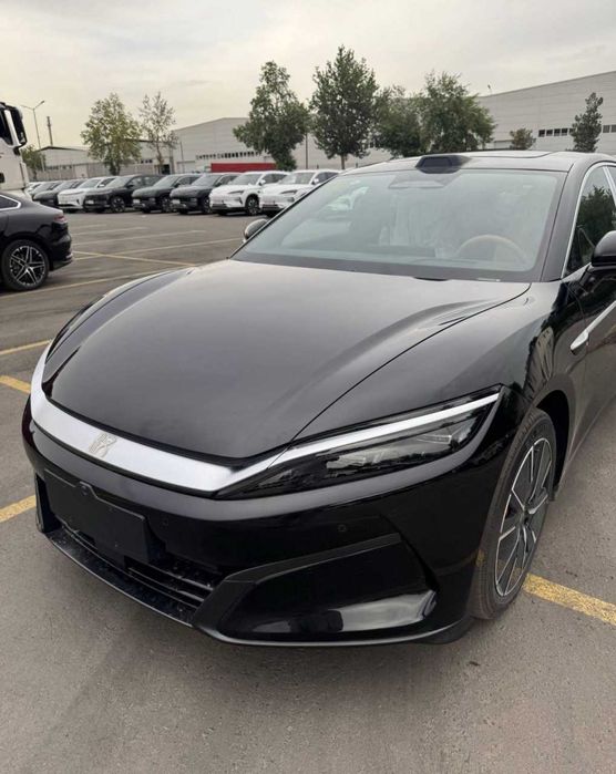 BYD Han L 2ta motor naqtga va nasiyaga chiqazib beramiz