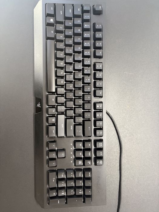 Vand tastatura mecanica Razer Blackwidow 2019