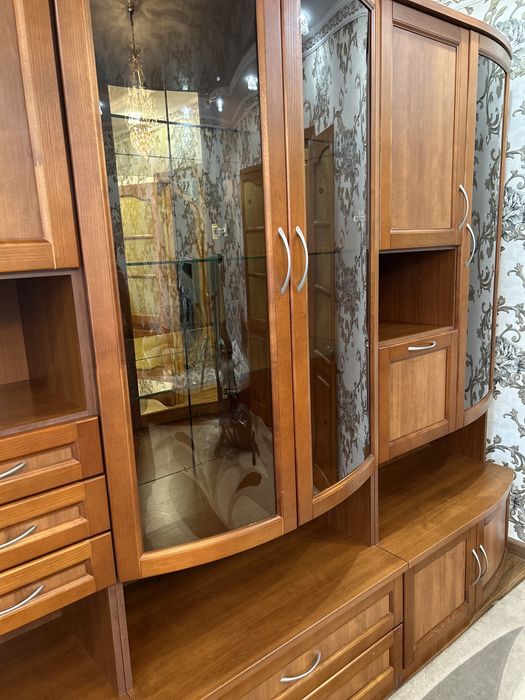 СРОЧНО Продам стенку дешево!