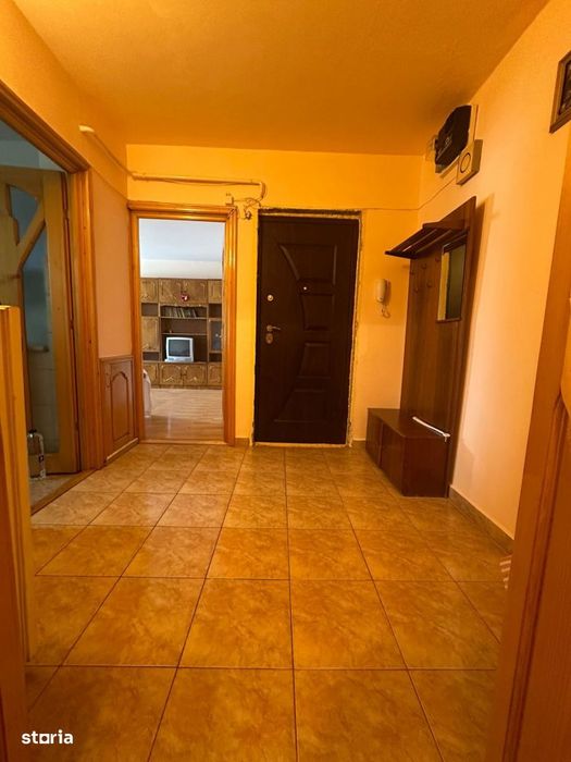 Apartament 2 camere decomandat, zona Radu Negru — fotografia 3