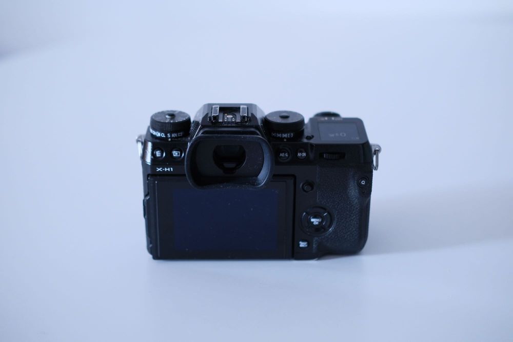 Fujifilm X-H1 видеокамера