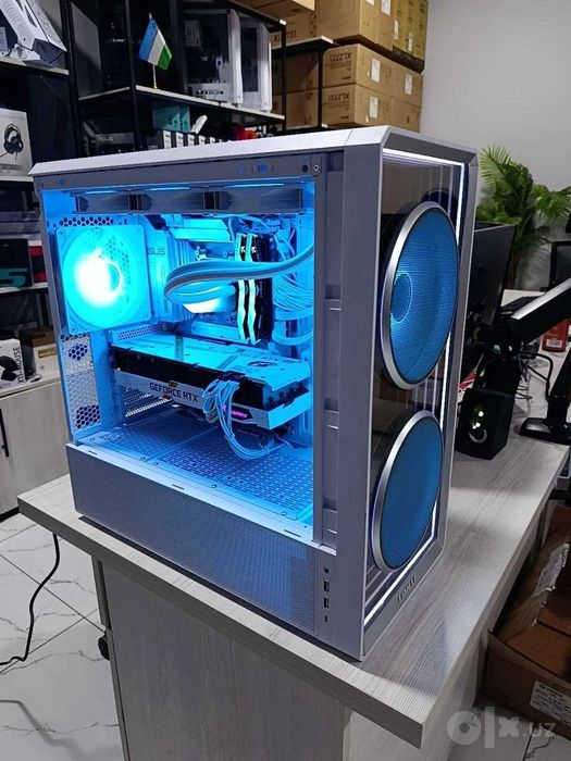 Топовый Игровой Компьютер с процессором Ryzen 9 9900X3D!!