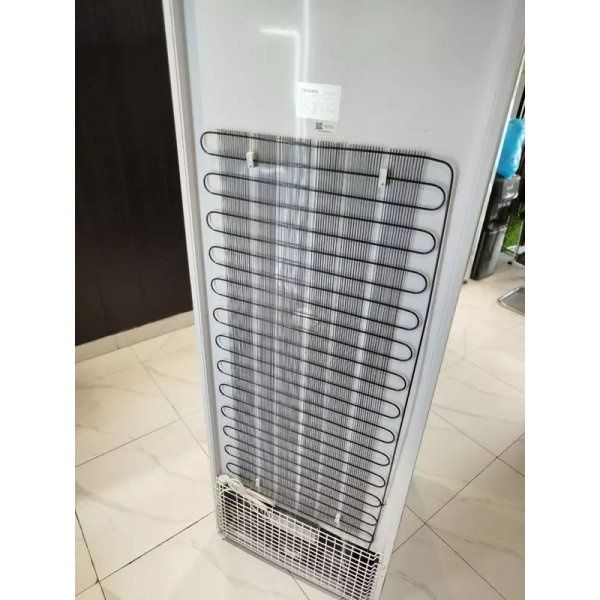 Витринный холодильники Aiwa 400L