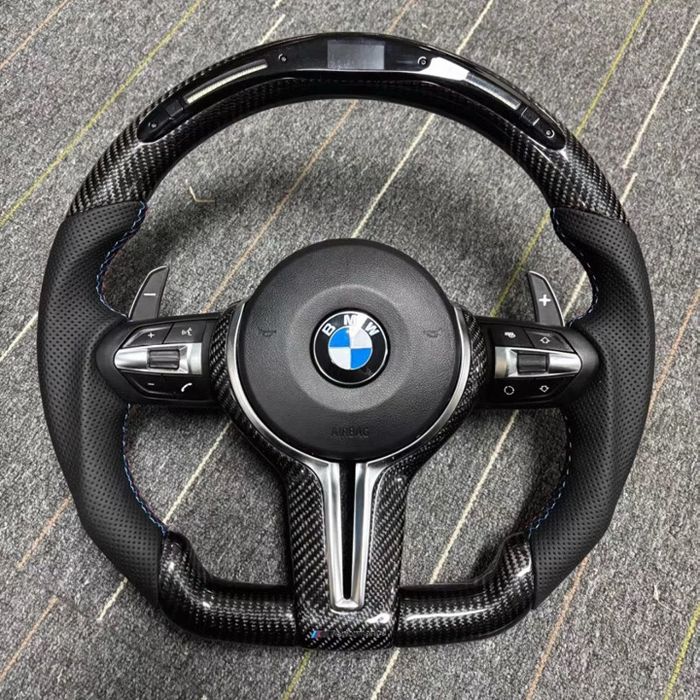 Volan sport M cu display LED BMW