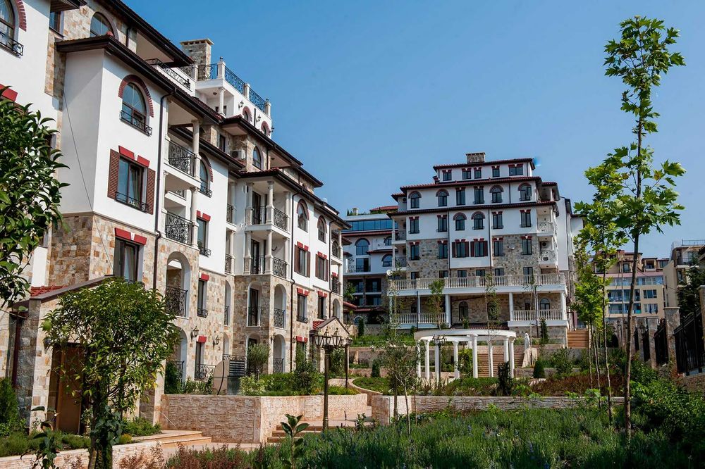 Отдава се под наем апартамент в Свети Влас, комплекс Артур (Artur)