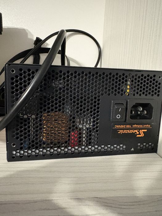 Sursa Seasonic B12 BC-650, 80+ Bronze, 650W