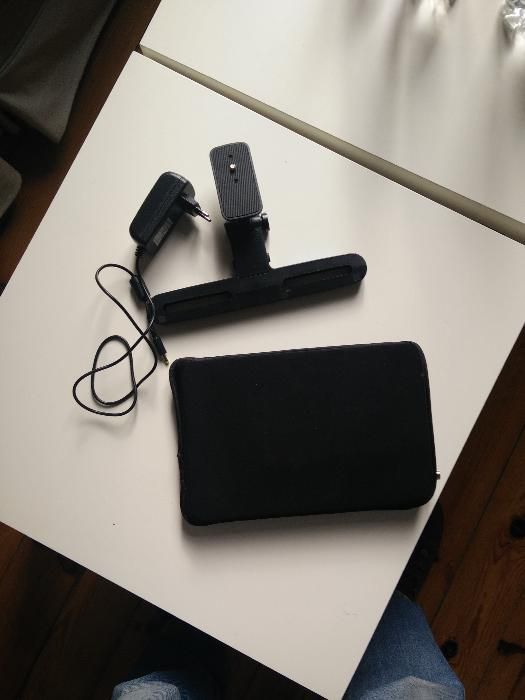 Продавам Philips Portable DVD Player