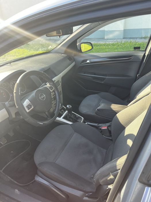 OPEL Astra 2008 — imagine 5