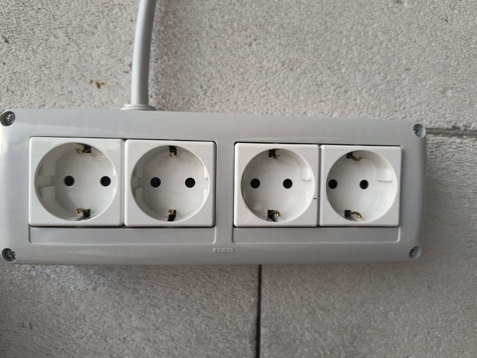 Electrician de urgență