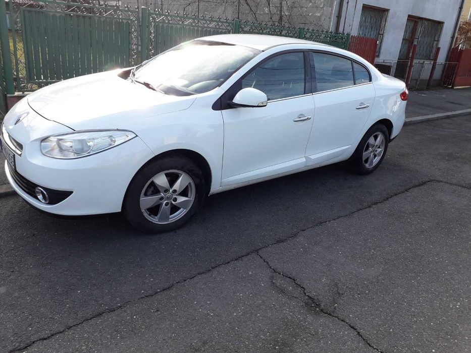 Renault Fluence -UNIC PROPRIETAR! Carte service!