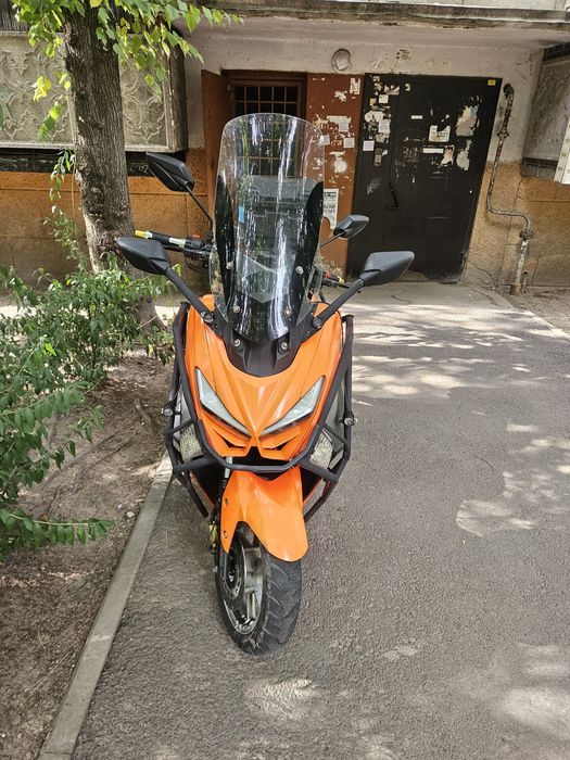 Скутер мопед Nmax