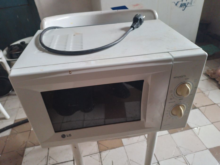 Микроволновка LG