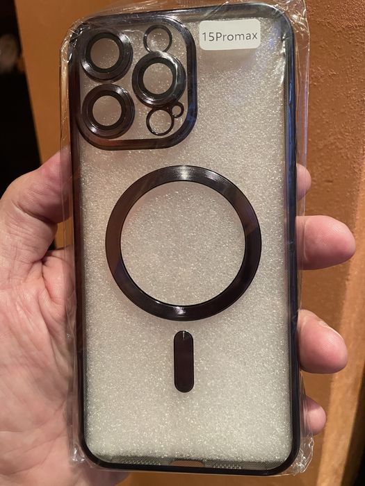 Чехол на iphone 15pro max новый