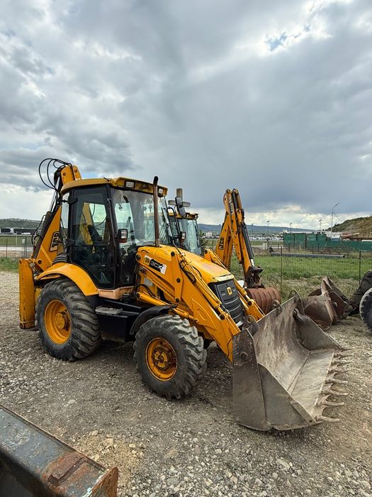 Buldoexcavator JCB 3CX  An 2007